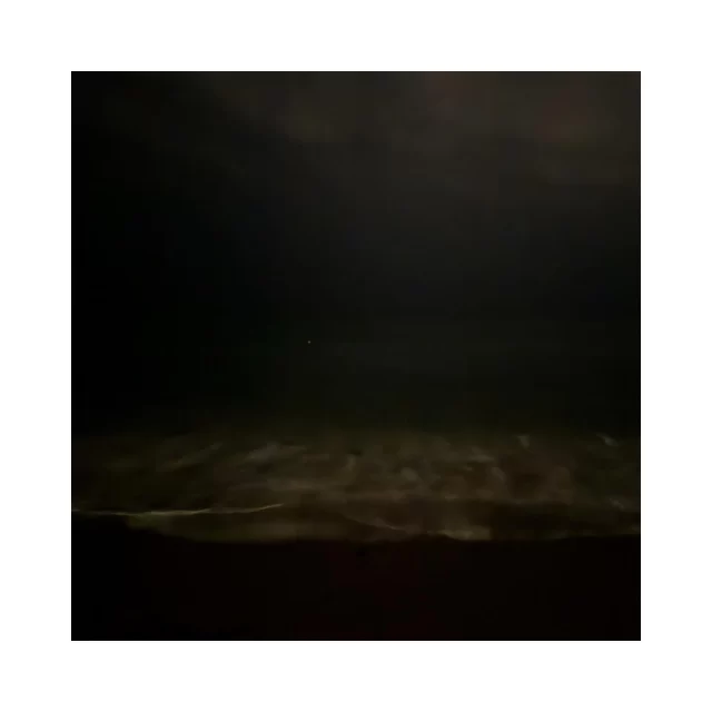 Ar Mor (La mé)
.
.
.
.
.
#art #photography #photo #artphoto #artphotography @somewheremagazine @gominimalmagazine @nowness